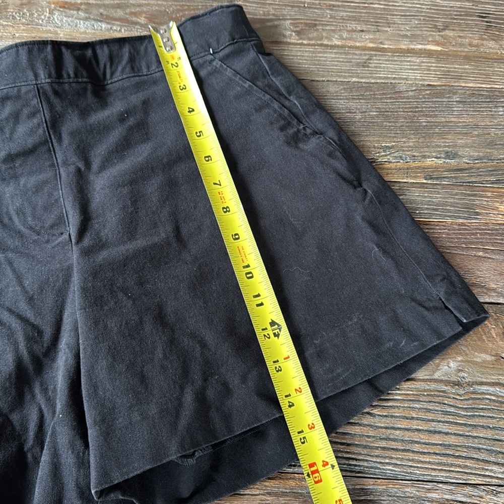 SPANX tummy control flat front 5” black shorts‎ size Small - Picture 7 of 7